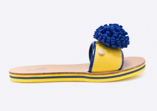 LOVE MOSCHINO - PAPUCI