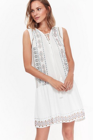 Rochie Top Secret alba de zi cu croi larg din material vaporos accesorizata cu snur