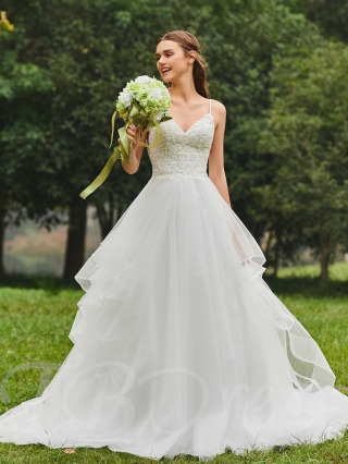 Spaghetti Straps Beaded Appliques Wedding Dress