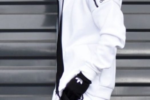 Cele mai frumoase treninguri originale pentru barbati din noua colectie 2025