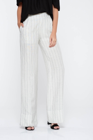 Pantaloni PrettyGirl albe casual cu un croi evazat din material neelastic cu talie inalta si buzunare