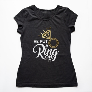 Tricouri petrecerea burlacitelor Put a ring on it – Gold