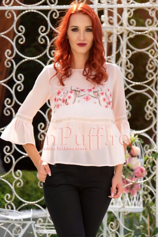Bluza roz pal din voal cu broderie florala