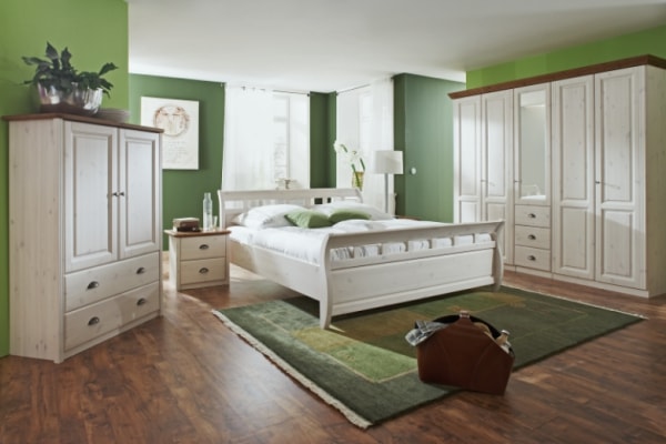 Cabinet din lemn de pin Ole II Brown