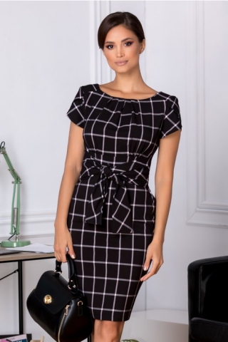 Rochie LaDonna neagra cu carouri mari si cordon in talie