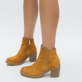Botine Motiv Camel