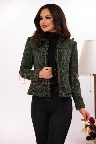 Sacou verde din bucle accesorizat cu pietricele argintii