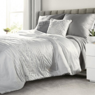 Cuvertura Benita Light Grey