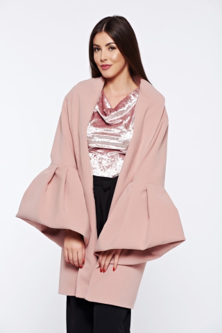 Palton Ana Radu rosa elegant din lana captusit pe interior cu maneci clopot