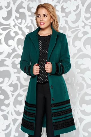 Palton LaDonna verde elegant cu un croi cambrat din stofa captusit pe interior cu aplicatii de catifea si cu buzunare