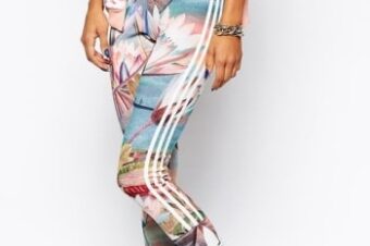Colanti fitness pentru sala ߩ modele originale Adidas, Nike, Puma, Reebok disponibile online