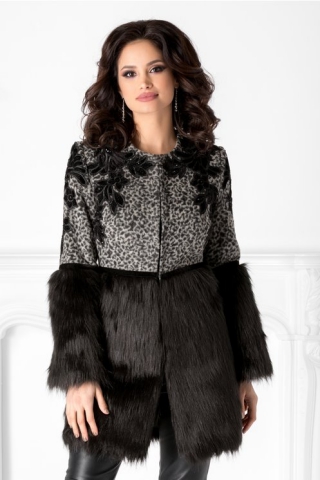 Jacheta LaDonna neagra cu animal print si blanita la baza