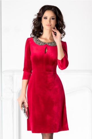 Rochie Amina bordo din catifea cu guler din margele