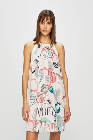 GLAMOROUS - ROCHIE