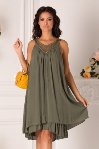 Rochie kaki din vascoza cu broderie si paiete la decolteu