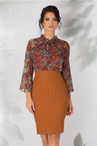 Rochie Eva maro cu imprimeu floral stil mandala si guler incretit