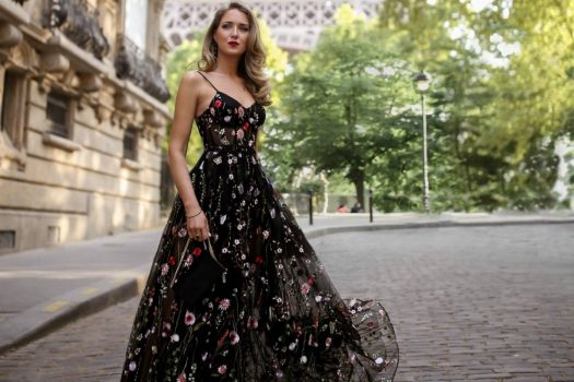 Cele mai frumoase rochii elegante de nunta si botez din colectia 2025