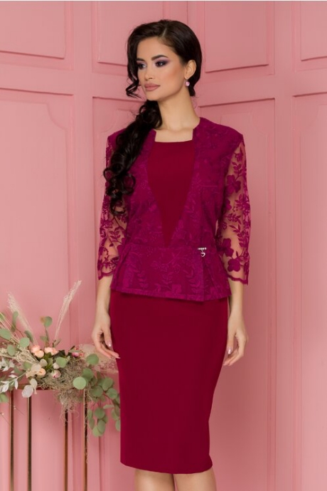 Rochie Gratiela magenta cu peplum si broderie la bust