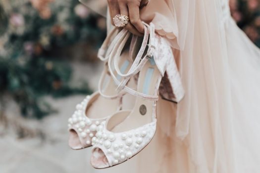 Sandale elegante de mireasa pentru nunta 2025 disponibile online