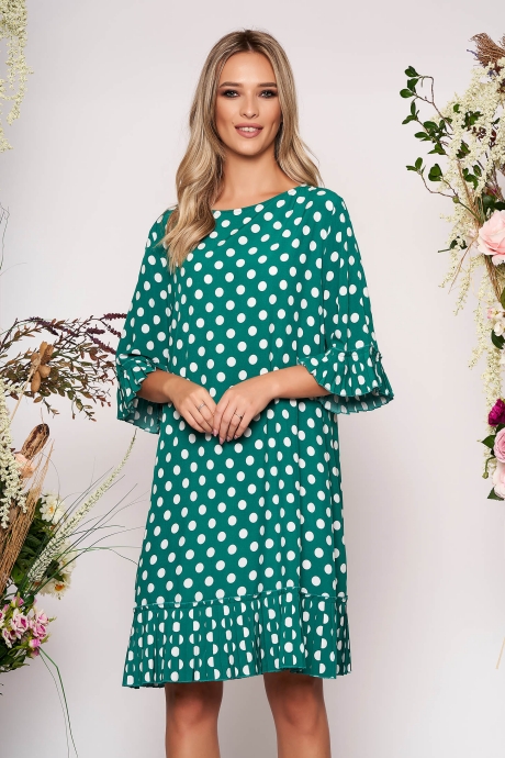 Rochie verde de zi cu croi larg cu maneci clopot din material subtire cu buline